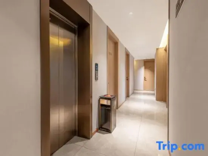 Shiji Hotel