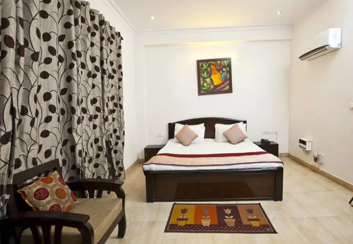 OYO Rooms Noida Electronic City