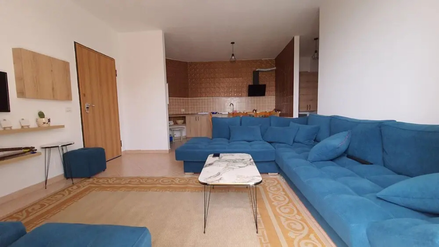 Green Apartment