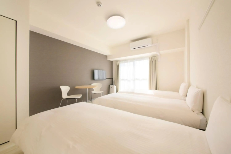 BAY HOTEL Urayasu Station