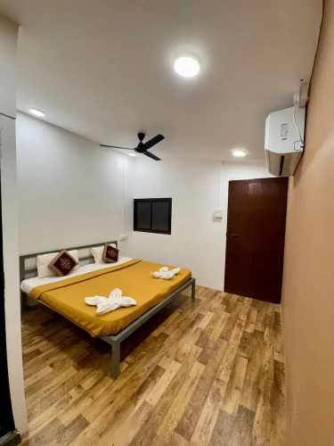 Lost Paradise A Social Hostel