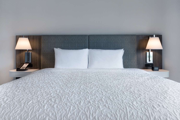 Hampton Inn & Suites by Hilton Burlington Toronto photo 7