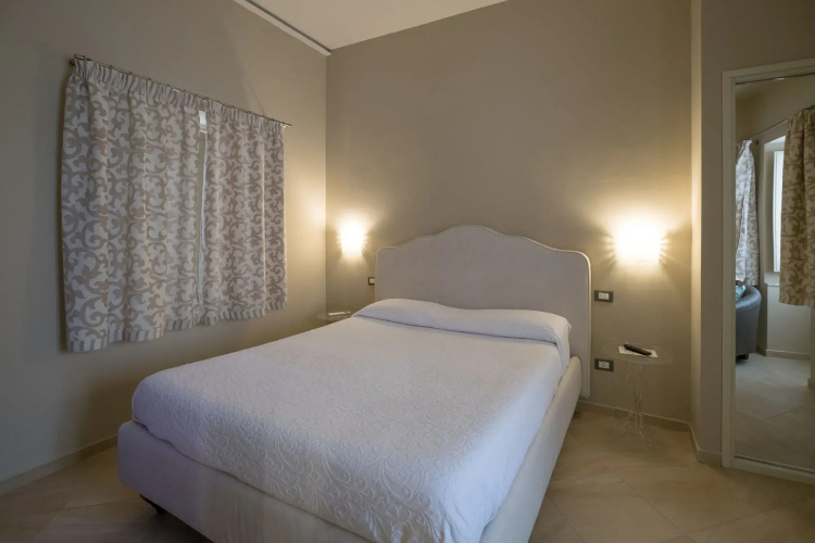 Maecò Ortigia B&B