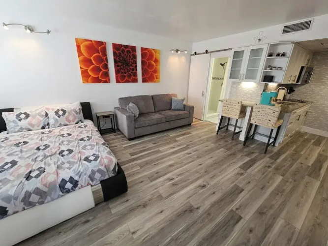 Premium Condos near Universal Studios