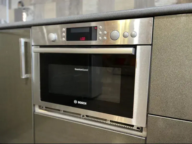 Фотография номера квартиры Диван и чемодан в Горском 11