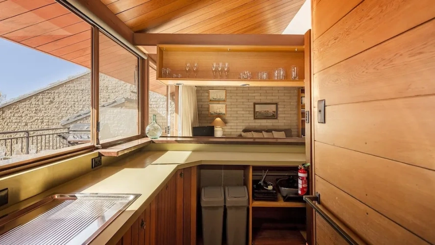 2 Bedrooms Cottage