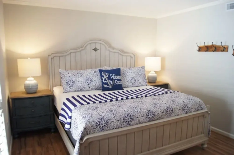 3 Bedrooms Standard room with balcony