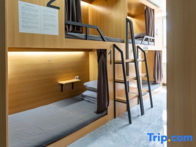 Bed in Dorm (female dorm)