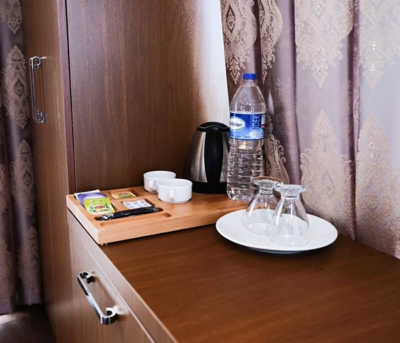 Standard Twin room with balcony and with partial sea view