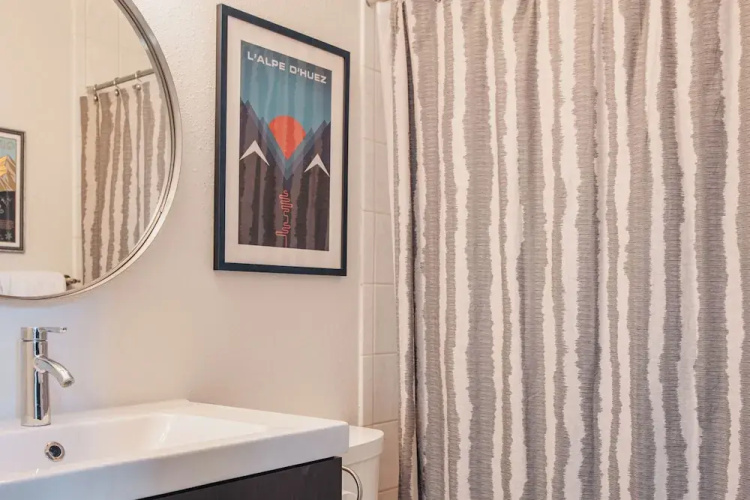 Chillside Chalet: Modern West Vail Townhouse!
