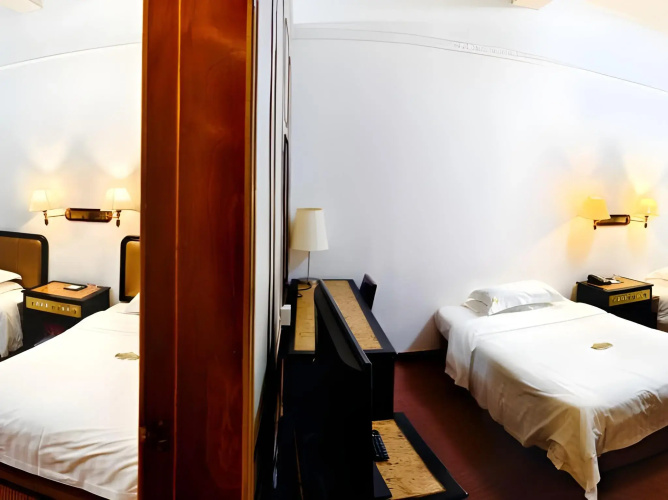 Aiqun Hotel Guangzhou - Free shuttle between hotel and Exhibition Center during Canton Fair