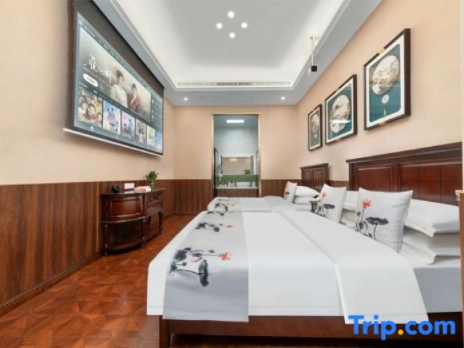 Luxury Family room