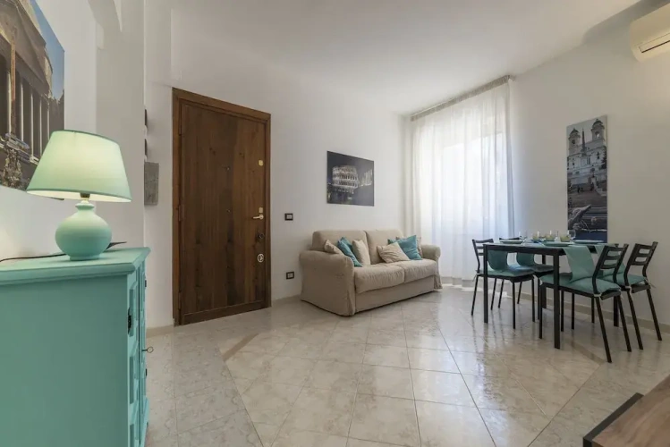 2 Bedrooms Apartment with balcony
