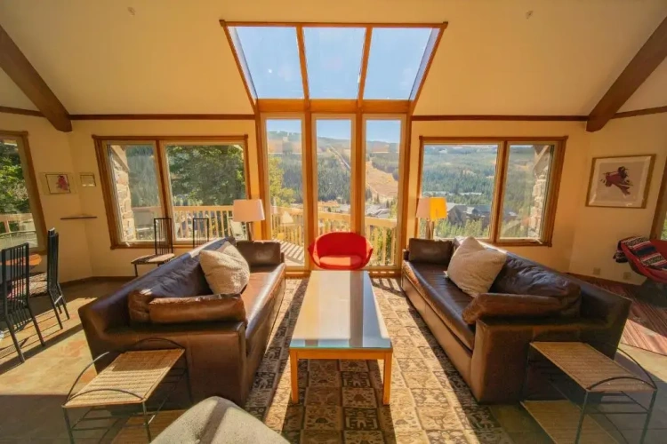 2 Bedrooms Cottage