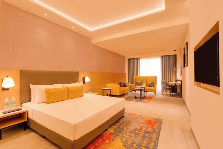Lemon Tree Hotel Chandausi