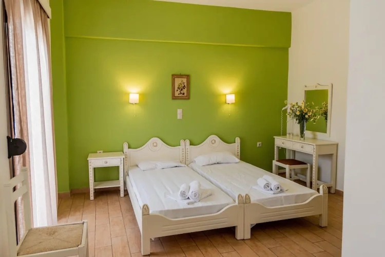 Economy Studio with balcony and with garden view
