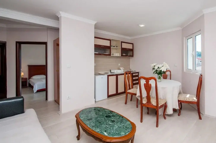 Open Sea Apartments