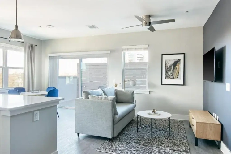 Apartment with balcony