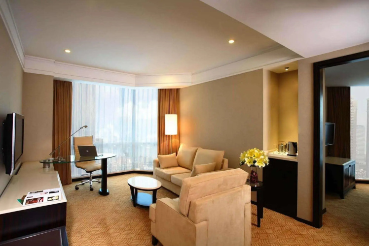 Cyts Greentree Eastern International Hotel