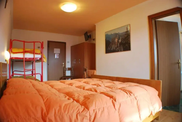 Standard Quadruple room with balcony