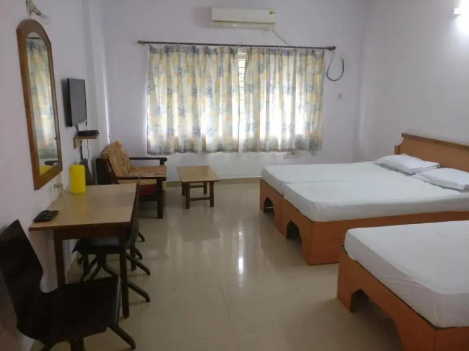 Hotel Surya