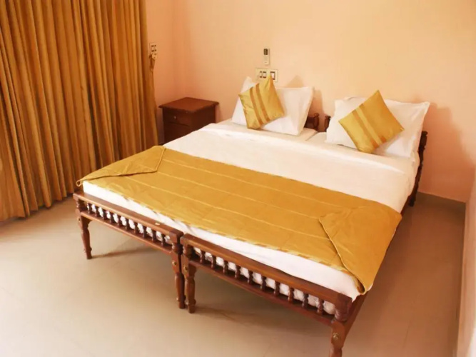 OYO 6665 Thomson Regency