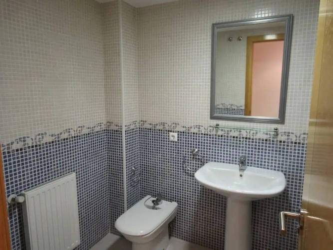 3 Bedrooms Apartment