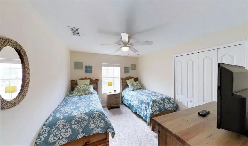 Paradise Palms 3073