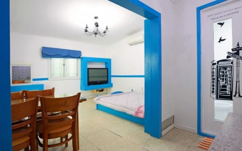Guest rooms