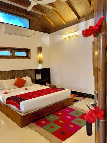 Standard Double room with balcony and with lake view