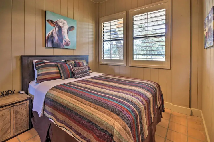 Lakefront Wallis Ranch w/ Private Beach & Patio!
