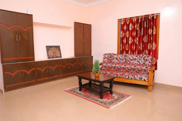 SLS Home Stay