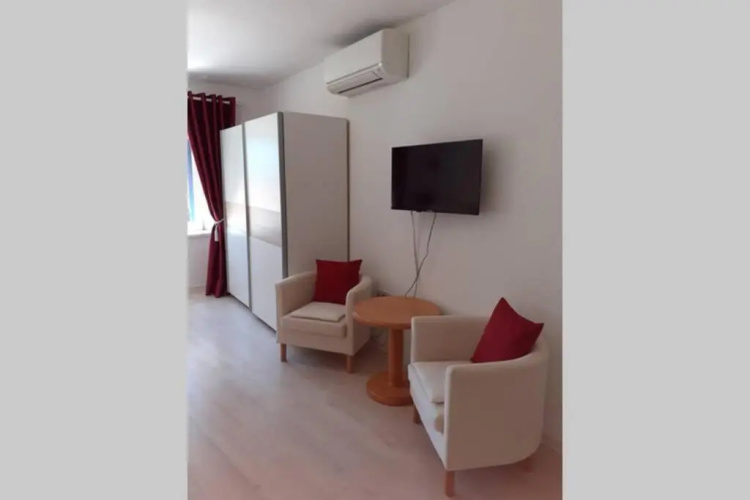 Comfortable studio in old town