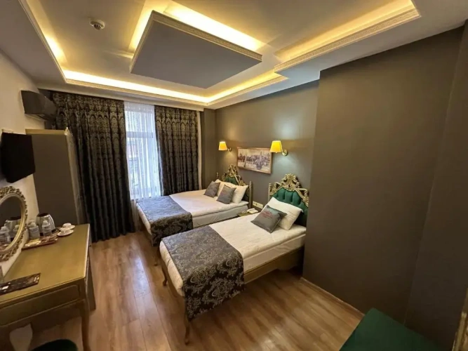 Luxury Triple room