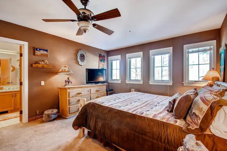 Centennial 2 Bedroom Condo Unit no. 10