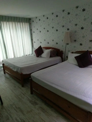 Roll Inn Eco-village