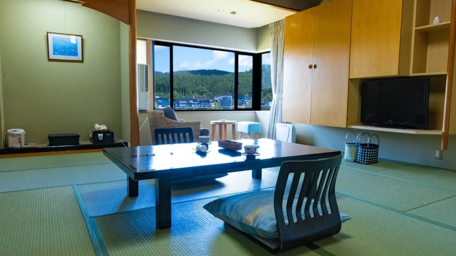 Standard room with river view