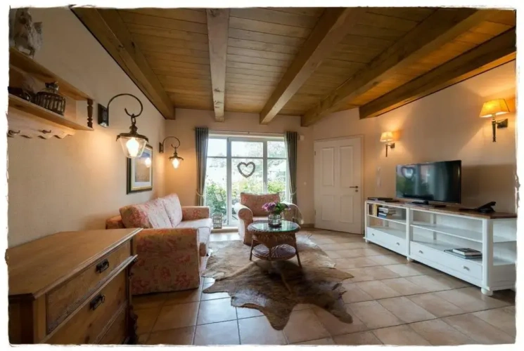 Apartment with balcony
