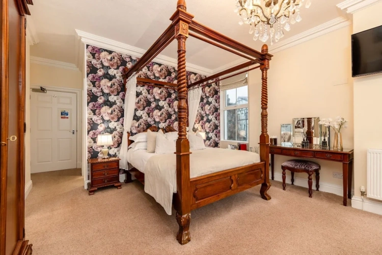 Standard room with garden view