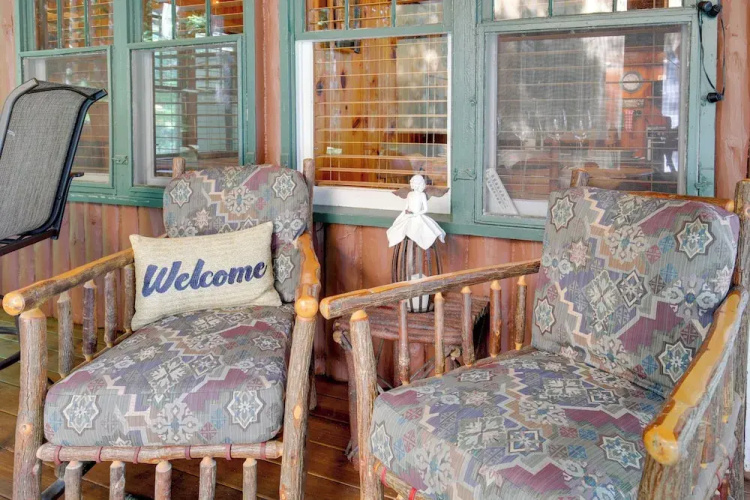 Dock & Beach Access: Duplex Lake Cabin!