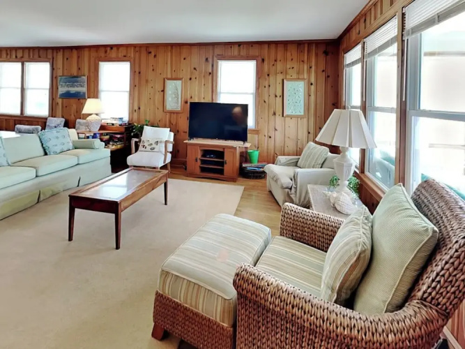 The Caroline by Topsail Realty