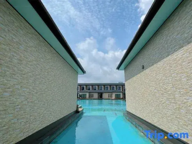 Oxygen Land Seclusive Villa