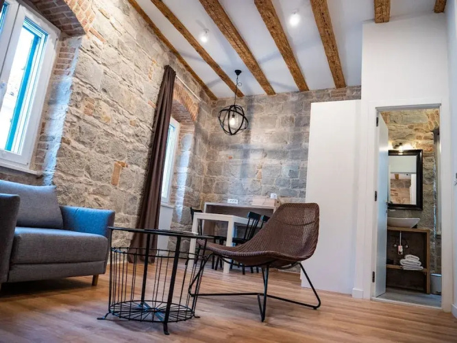 Emarconi history&luxury in Split center