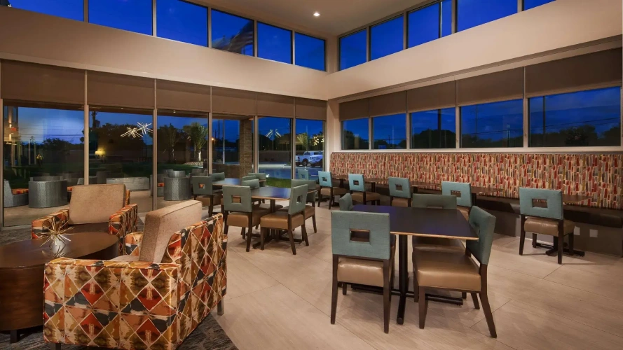 Suite with balcony