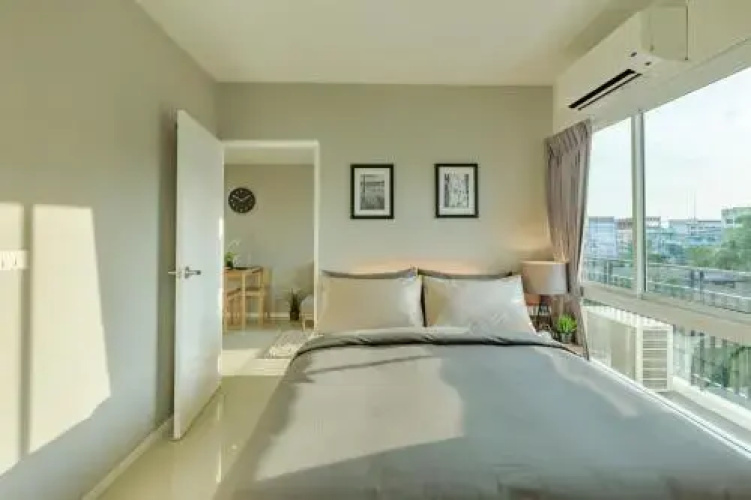 Thongchen Residence
