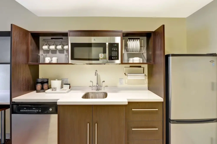 1 Bedroom Suite