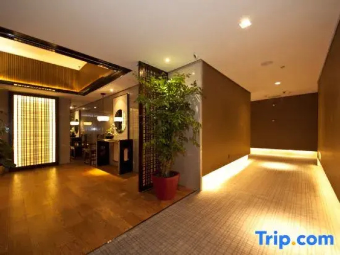 Shuibu Joy Spa Hotel