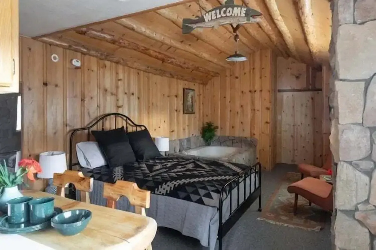 OAK Knoll Studio With Jacuzzi Unit 15 #2412