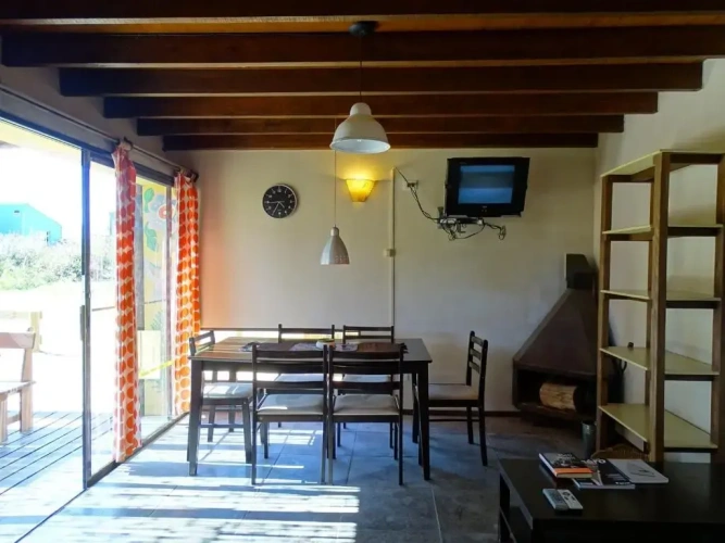 2 Bedrooms Cottage