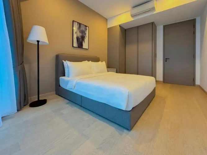 3 Bedrooms Apartment